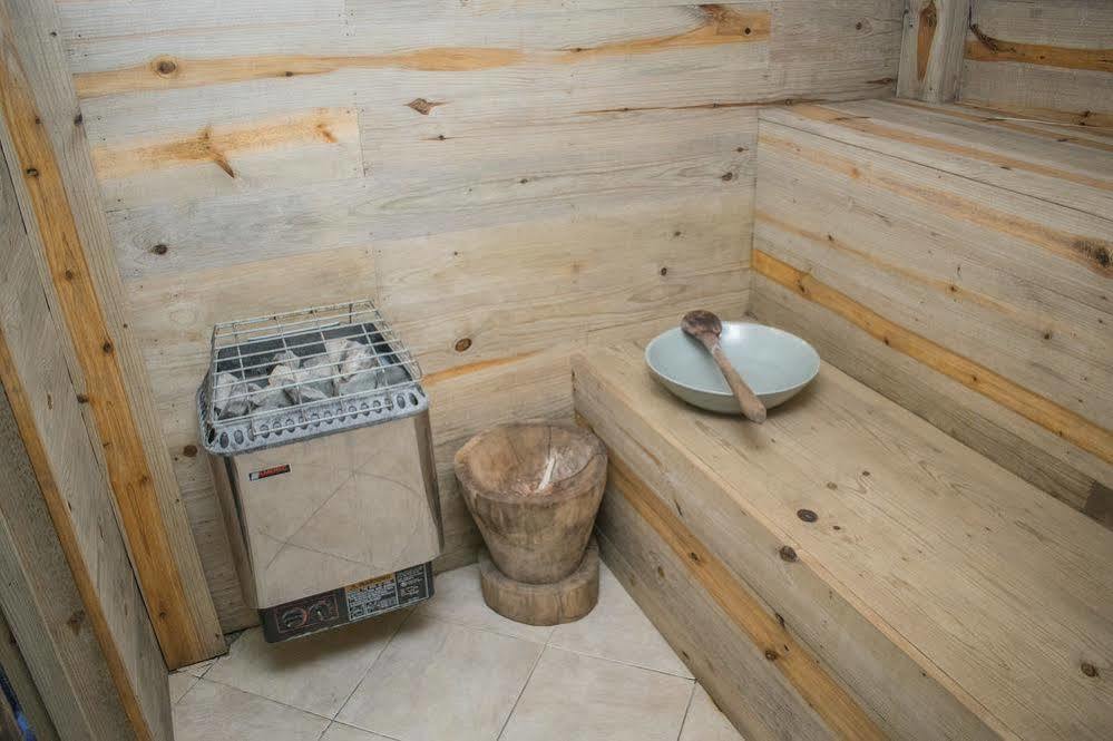 Bugabutik Hotel Resort Cocles Beach Екстер'єр фото